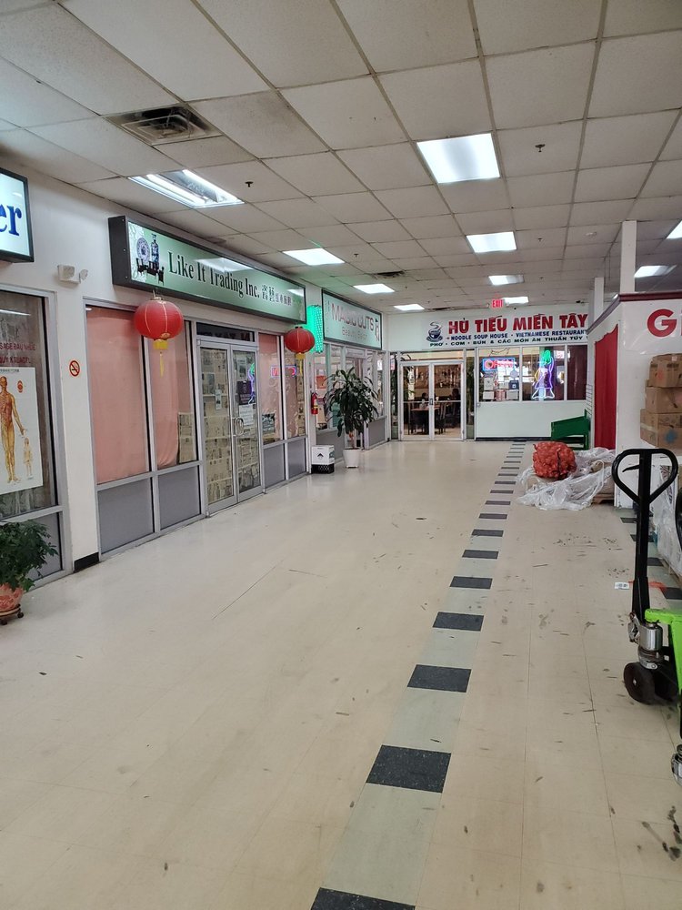 ASIA SUPERMARKET 44 Photos & 31 Reviews Grocery 700 Black Horse