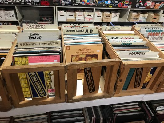 Val's Halla Records by null