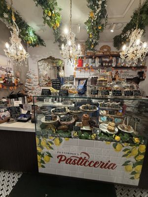 Petterino's Pasticceria by null