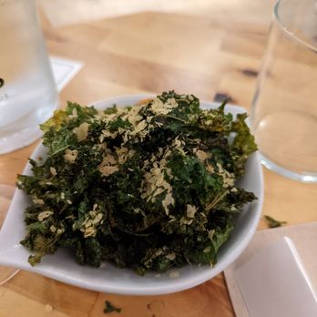 Roots & Rolls - Kale Chips - Sushi Bars Near Me - Barcelona, B Roots & Rolls - Kale Chips - Sushi Bars Near Me - Barcelona, B