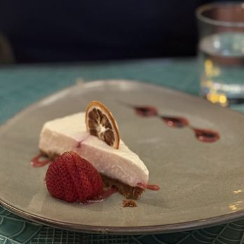 Modí - Cheesecake 4/5 - Italian Near Me - San Francisco, California