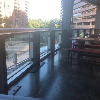 Highline RxR - View with open roof top which can close. - American Near Me - Arlington, Virginia Highline RxR - View with open roof top which can close. - American Near Me - Arlington, Virginia
