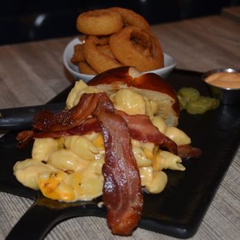 Burgerology Midtown - Burger - American Near Me - New York, New York