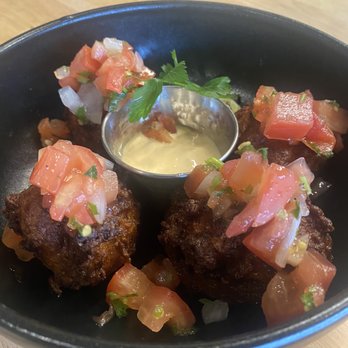 Shoma Bazaar - Ella's oyster bar conch fritters - Breakfast & Brunch Near Me - Doral, Florida Shoma Bazaar - Ella's oyster bar conch fritters - Breakfast & Brunch Near Me - Doral, Florida