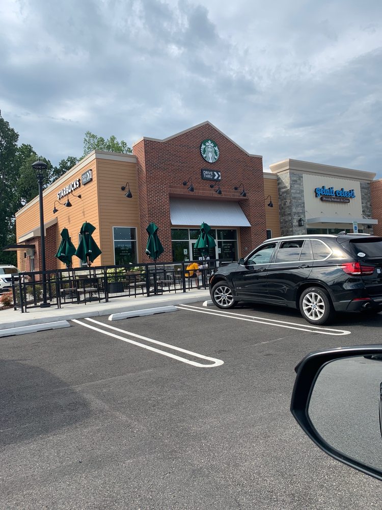 STARBUCKS HULL AT MOCKINGBIRD 13481 Hull Street Rd, Midlothian