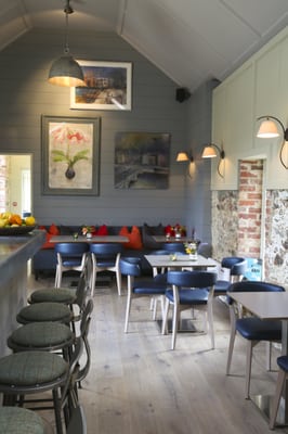 The Duck Restaurant by null