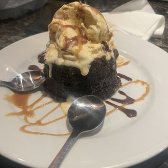 LongHorn Steakhouse - Steakhouses Near Me - Elmhurst, New York