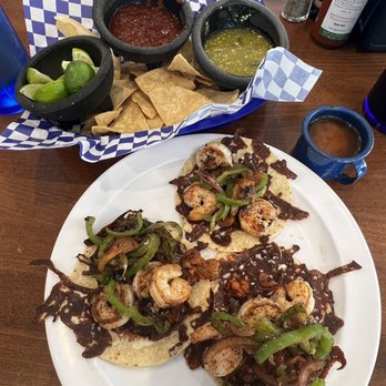 Lapa Lapa Seafood & Drinks - LAPA Shrimp Tacos - Seafood Near Me - El Paso, Texas