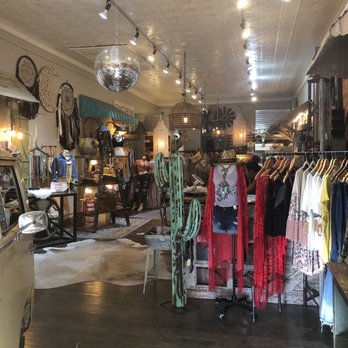 Chunky Armadillo - Women's Clothing Near Me - Columbus, Ohio