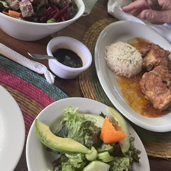 Carmelitas Cafe - Salad and pork - Mexican Near Me - Zihuatanejo, GRO Carmelitas Cafe - Salad and pork - Mexican Near Me - Zihuatanejo, GRO