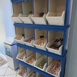 Davey Jones Ice Cream Locker - Salt water taffy