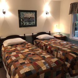 Pleasant Street Inn Bed & Breakfast - Room #2 as twins