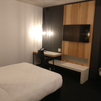 Alt Hotel Ottawa - Bed and TV - Hotels Near Me - Ottawa, Ontario Alt Hotel Ottawa - Bed and TV - Hotels Near Me - Ottawa, Ontario