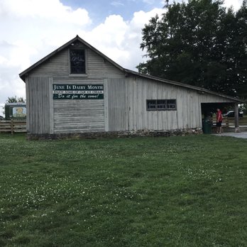 Woodside Farm Creamery - Ice Cream & Frozen Yogurt Near Me - Hockessin, Delaware