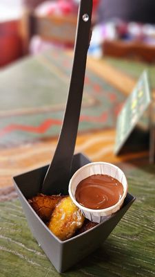 Photo of Disneyland Paris - Marne-la-Vallée, 77, FR. plantain with chocolate dip