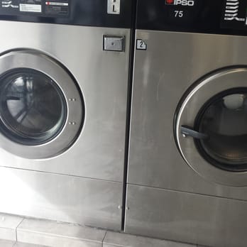 Chansett Coin Laundry - LARGE size washers (2 of them) for $6.50. - Laundromat Near Me - Los Angeles, California