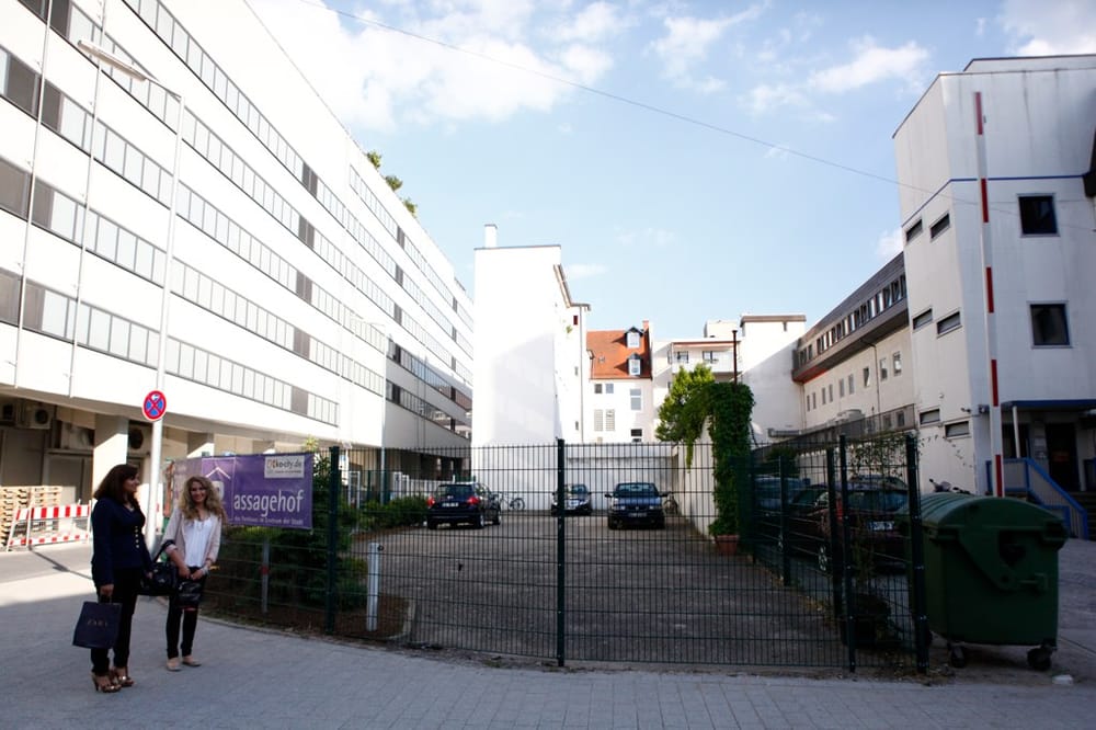 Parkhaus Passagehof Parking Passagehof 11 Karlsruhe Baden Wurttemberg Germany Phone Number Yelp