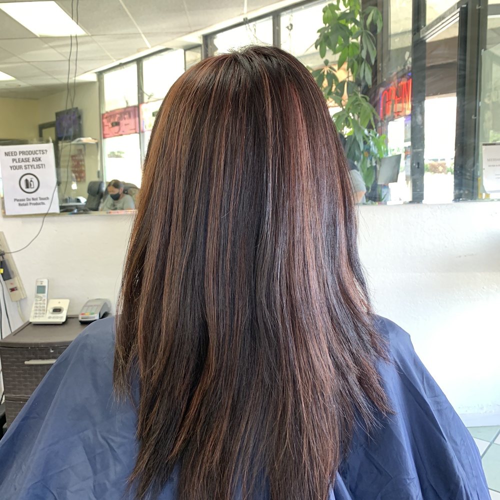 Victoria Salon - Highlights in hair - Hair Salons Near Me - Milpitas, California Victoria Salon - Highlights in hair - Hair Salons Near Me - Milpitas, California