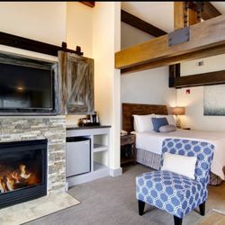 Cypress Inn On Miramar Beach - Room 15 Pigeon point