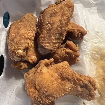 Gillespie Grill - Chicken wings - Sandwiches Near Me - Greensboro, North Carolina Gillespie Grill - Chicken wings - Sandwiches Near Me - Greensboro, North Carolina