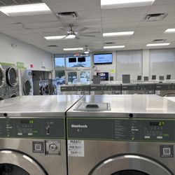 D and J Laundry - View from inside D and J Laundry in North Palm Beach.