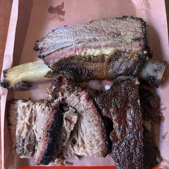 Terry Black's Barbecue - Barbeque Near Me - Dallas, Texas Terry Black's Barbecue - Barbeque Near Me - Dallas, Texas