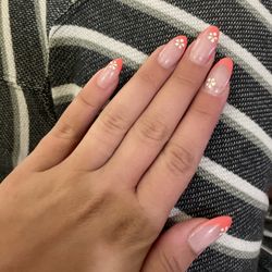 Glow Nails and Spa - A fill and design