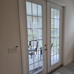 Shoreline Windows