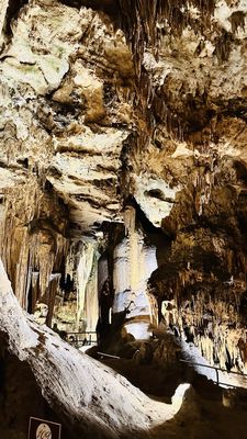 Luray Caverns by null