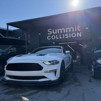 Summit Collision Center - Body Shops Near Me - Los Angeles, California Summit Collision Center - Body Shops Near Me - Los Angeles, California