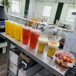 Vida Verde Snacks & Juices