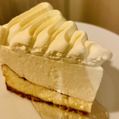 L'OTUS Cake Boutique Burnaby by null