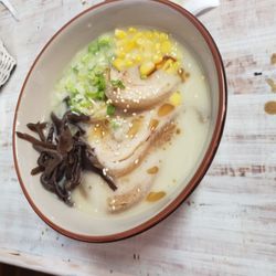 Umami Ramen - Tonkotsu (5/5) simply great