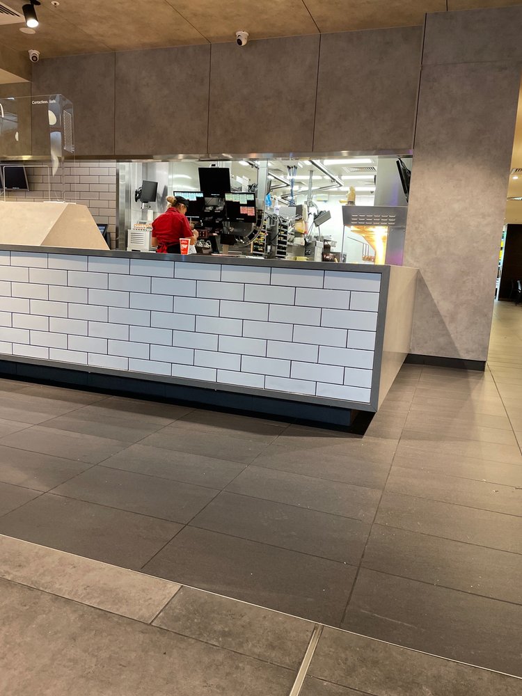 MCDONALD’S 1015 Sandgate Rd, Toombul Queensland, Australia Fast