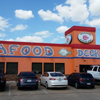 Deckhand Oyster Bar - Seafood Near Me - Austin, Texas