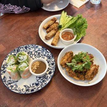 Saigon Kitchen - Vietnamese Near Me - Fort Lee, New Jersey