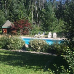 Mulvehill Creek Wilderness Inn and Wedding Chapel - Swimming pool