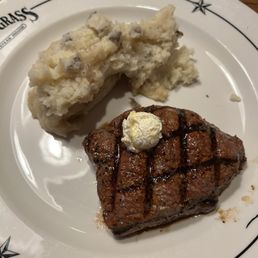 Wagon Boss Top Sirloin and mashed potatoes