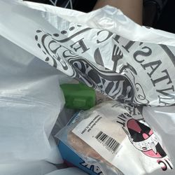 Capt'n Pete's Pro Shop - Bait and a free duck!