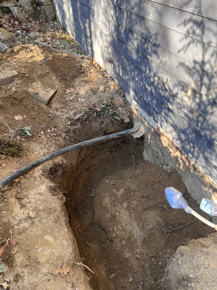 Slide of C & E Plumbing Services