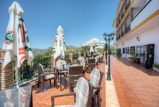 HOTEL Y BUNGALOWS BALCON DE CÓMPETA by null