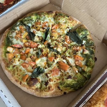 Pizza D’Amore - Chicken pesto pizza - Pizza Near Me - Buena Park, California Pizza D’Amore - Chicken pesto pizza - Pizza Near Me - Buena Park, California