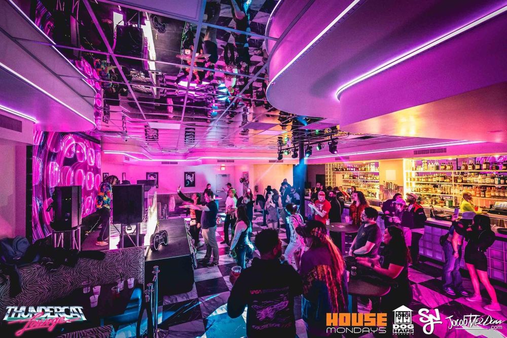 THUNDERCAT LOUNGE Updated May 2024 14 Photos & 13 Reviews 747 W