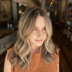 just b hair SALON - Buckhead