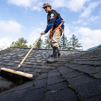 Mt Baker Window Cleaning - Clearing Roof - Window Washing Near Me - Bellingham, Washington Mt Baker Window Cleaning - Clearing Roof - Window Washing Near Me - Bellingham, Washington