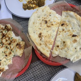 MAX TASTE - Lahorian Grill - Lahori Butter Naan &  Lahori Garlic Naan - Indian Near Me - Woodland, California