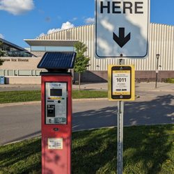 Carleton University - Parking payment machine around campus
