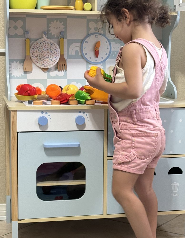 Happy Bambi Child Care - childcare center in Las Vegas, NV