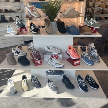 Lucky Feet Shoes - Shoe Stores Near Me - Costa Mesa, California Lucky Feet Shoes - Shoe Stores Near Me - Costa Mesa, California
