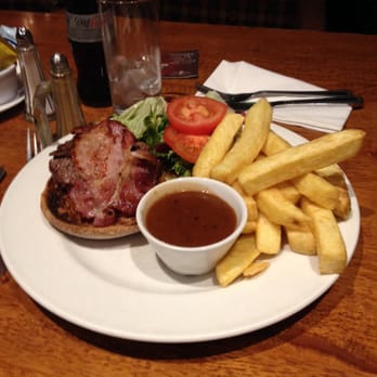 Kealy's of Cloghran - Big ole burger with pepper sauce - Pubs Near Me - Cloghran, D Kealy's of Cloghran - Big ole burger with pepper sauce - Pubs Near Me - Cloghran, D